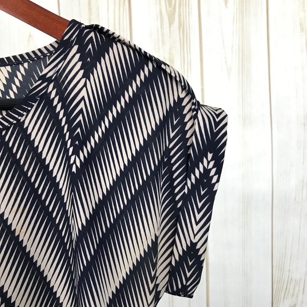 A’Gaci Chevron Short Sleeve Blouse / Shirt / Top